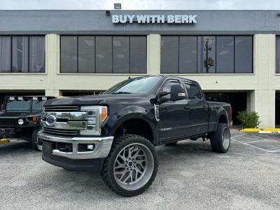 2019 FORD F350 SUPER DUTY CREW CAB PICKUP V8, TURBO DIESEL, 6.7 LITER LARIAT PICKUP 4D 6 3/4 FT
