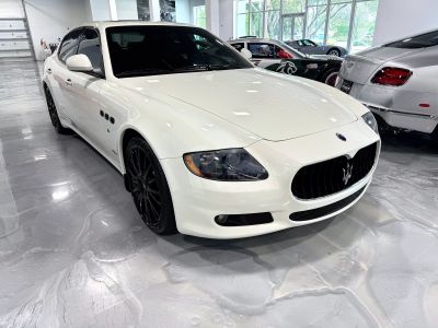 2010 Maserati Quattroporte - Image 1