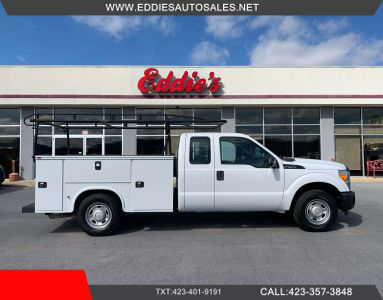 2015 FORD F250 SUPER DUTY SUPER CAB 8FT KNAPHEIDE SERVICE BED TRUCK SERVICE/UTILITY TRUCKS V8, FLEX FUEL, 6.2 LITER XL PICKUP 4D 8 FT - Eddies Auto Sales