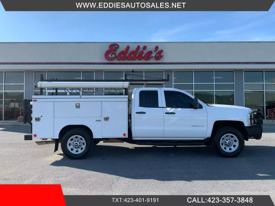 2015 CHEVROLET SILVERADO 3500 HD 8FT READING SERVICE BED TRUCK WITH 1,300 LBS LIFTGATE SERVICE/UTILITY TRUCKS V8, FLEX FUEL, 6.0 LITER WORK TRUCK PICKUP 4D 8 FT - Eddies Auto Sales
