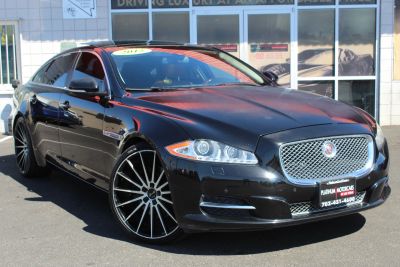 2015 Jaguar Xj - Image 1