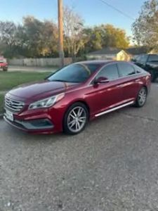 2015 Hyundai Sonata - Image 1