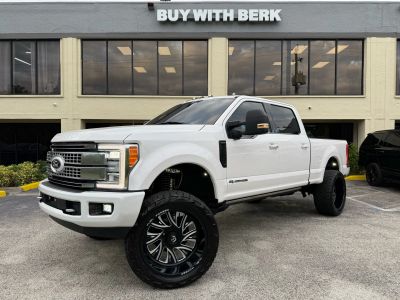 2018 FORD F250 SUPER DUTY CREW CAB PICKUP V8, TURBO DIESEL, 6.7L PLATINUM PICKUP 4D 6 3/4 FT