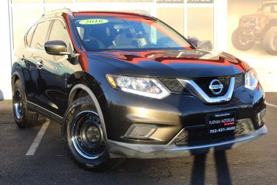 2016 Nissan Rogue - Image 1