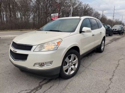 2012 Chevrolet Traverse - Image 1