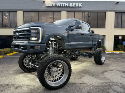 2023 FORD F250 SUPER DUTY CREW CAB PICKUP V8, TURBO DIESEL, 6.7 LITER PLATINUM PICKUP 4D 6 3/4 FT