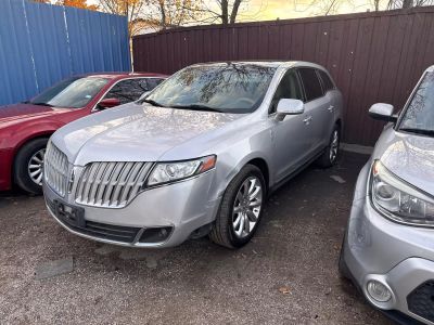2010 Lincoln Mkt - Image 1