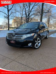 2011 Toyota Venza - Image 1