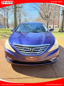 2012 Hyundai Sonata - Image 1