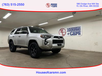 2017 TOYOTA 4RUNNER SUV V6, 4.0 LITER SR5 SPORT UTILITY 4D