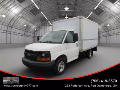 2016 Chevrolet Express Commercial Cutaway - Image 1