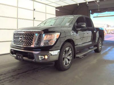 2017 Nissan Titan Crew Cab - Image 1