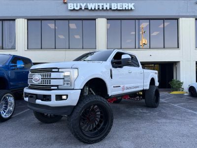 2018 FORD F350 SUPER DUTY CREW CAB PICKUP V8, TURBO DIESEL, 6.7L PLATINUM PICKUP 4D 6 3/4 FT