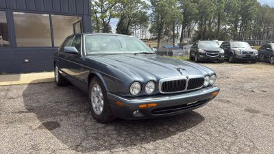 1998 Jaguar Xj - Image 1
