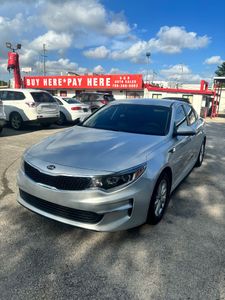 2018 Kia Optima - Image 1