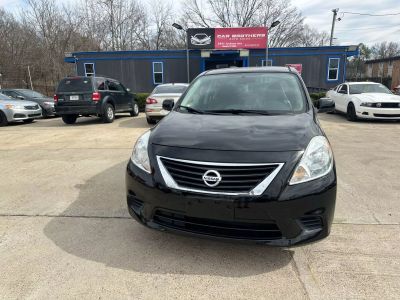 2014 Nissan Versa - Image 1