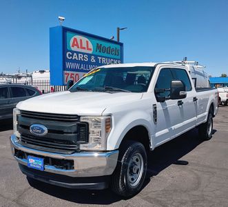 2019 FORD F250 SUPER DUTY CREW CAB PICKUP V8, FLEX FUEL, 6.2 LITER XL PICKUP 4D 8 FT