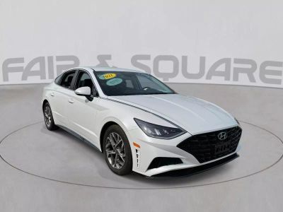 2021 HYUNDAI SONATA SEDAN 4-CYL, 2.5 LITER SEL SEDAN 4D - Fair & Square Automotive Group