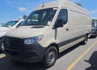 2024 Mercedes-benz Sprinter 2500 Crew - Image 1