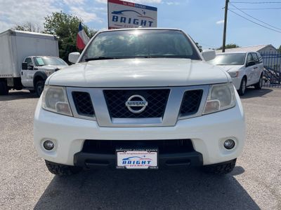 2014 Nissan Frontier Crew Cab - Image 1