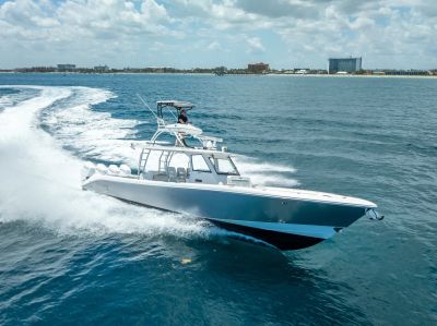 2018 EVERGLADES 435 CC X - -