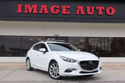 2018 Mazda Mazda3 - Image 1