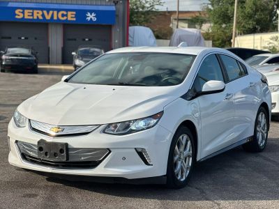 2017 Chevrolet Volt - Image 1