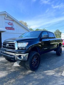 2013 Toyota Tundra Crewmax - Image 1