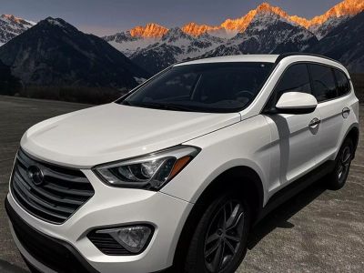 2016 Hyundai Santa Fe - Image 1