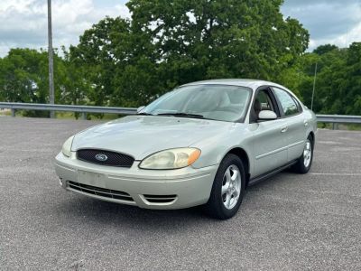2004 FORD TAURUS SEDAN V6, 3.0 LITER SE SEDAN 4D