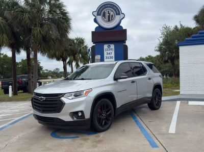 2020 Chevrolet Traverse - Image 1