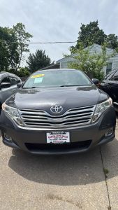 2010 Toyota Venza - Image 1