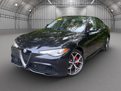 2018 Alfa Romeo Giulia - Image 1