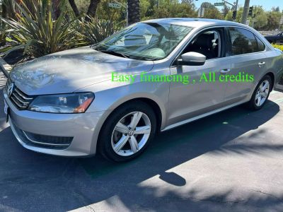 2013 Volkswagen Passat - Image 1