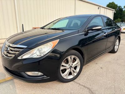 2013 Hyundai Sonata - Image 1