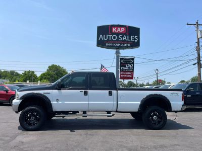 2005 Ford F350 Super Duty Crew Cab - Image 1