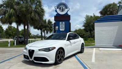 2022 Alfa Romeo Giulia - Image 1