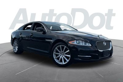 2013 JAGUAR XJ SEDAN V6, SUPERCHARGED, 3.0L XJ SEDAN 4D