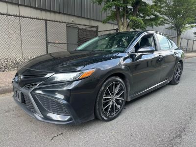 2022 TOYOTA CAMRY SEDAN 4-CYL, 2.5 LITER SE SEDAN 4D