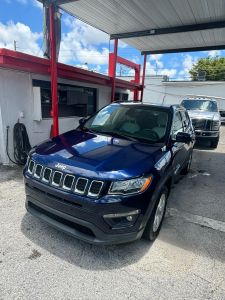 2018 Jeep Compass - Image 1