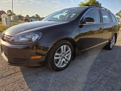 2013 Volkswagen Jetta Sportwagen - Image 1