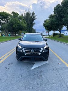 2024 Nissan Rogue - Image 1