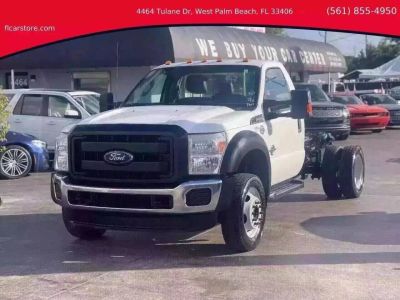2016 Ford F550 Super Duty Regular Cab & Chassis - Image 1