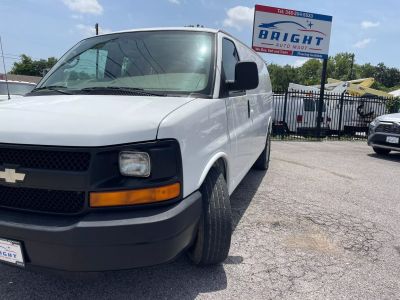 2009 Chevrolet Express 1500 Cargo - Image 1