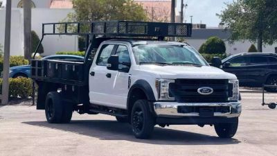 2019 Ford F550 Super Duty Crew Cab & Chassis - Image 1