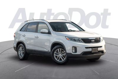 2015 KIA SORENTO SUV 4-CYL, GDI, 2.4 LITER LX SPORT UTILITY 4D