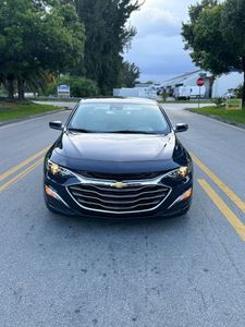 2025 Chevrolet Malibu - Image 1