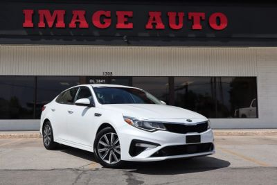 2020 Kia Optima - Image 1