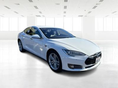 2015 Tesla Model S - Image 1