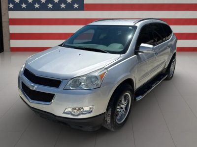 2010 Chevrolet Traverse - Image 1